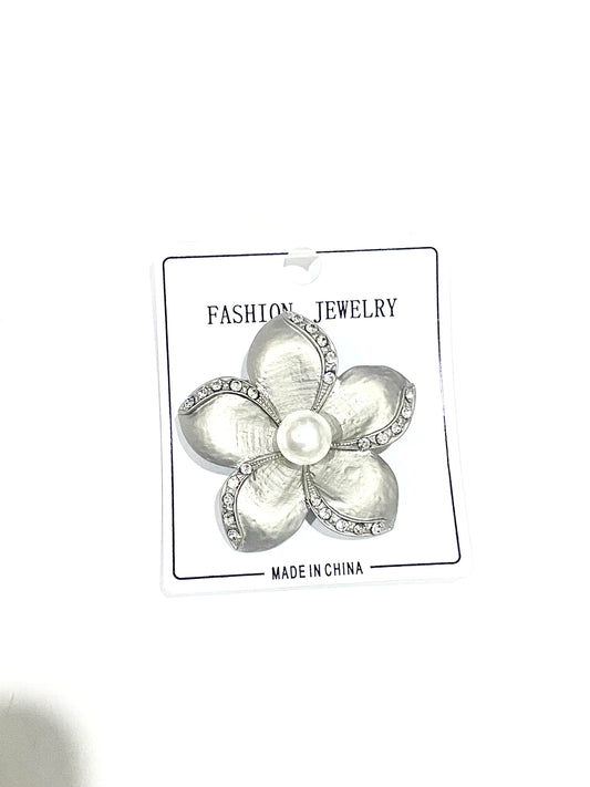 Flower brooch with White Pearl and Stones La Mimz Beauty & Fashion Store